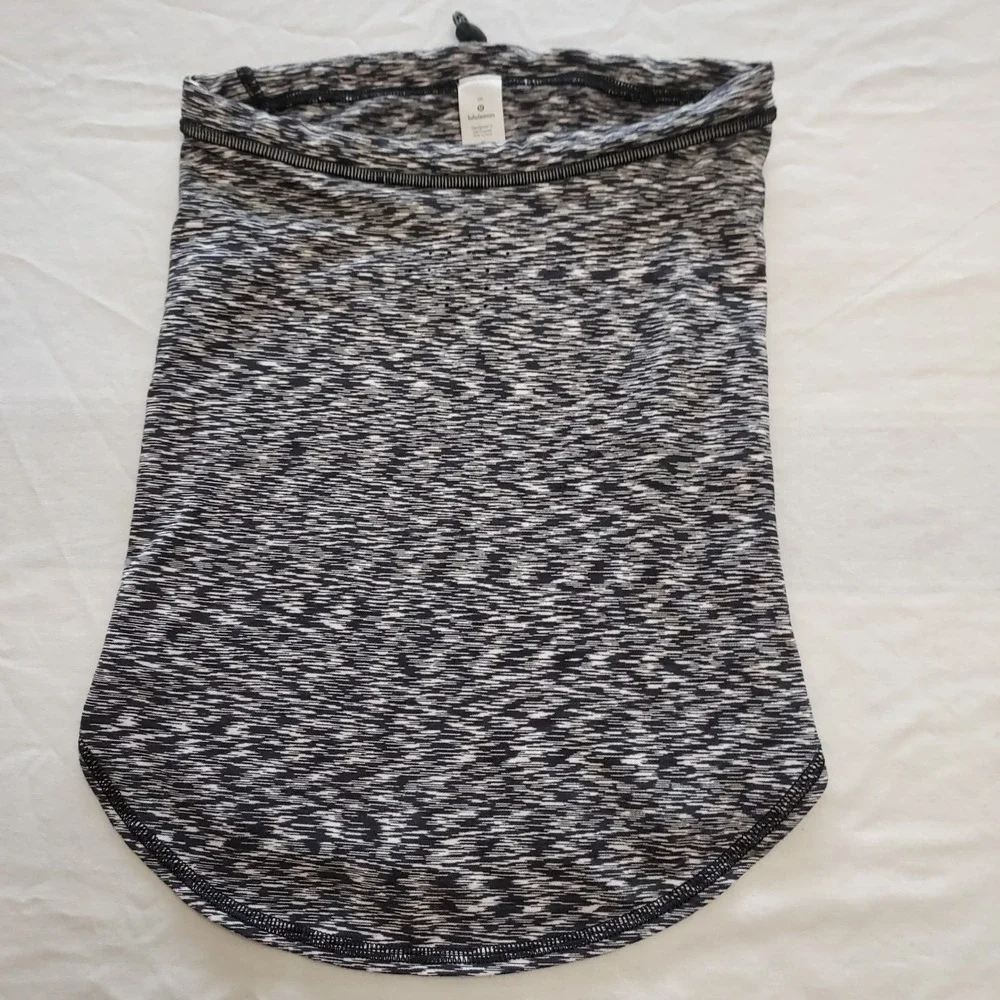 Lululemon Cross Chill Run Neckwarmer‎ Gaiter Space Dye Black White Reflective